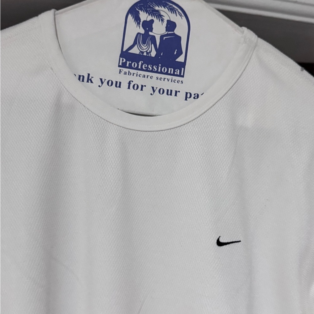 🔥✨ Nike Pro Dri-FIT Long Sleeve – Elevated Performance Essential | Women’s L ✨ - Picture 4 of 16